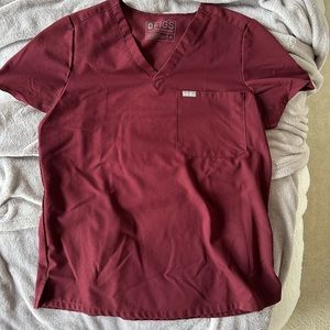 Figs Burgundy Catarina One Pocket